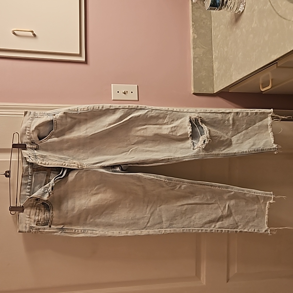 American eagle jean
